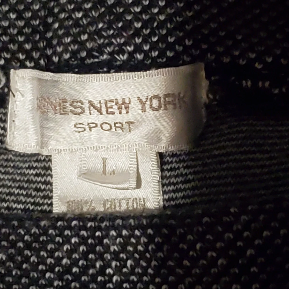 Large Gray Pants - Picture 2 of 3
